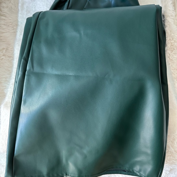 SUGGESTED BUNDLE - Picture 10 of 16